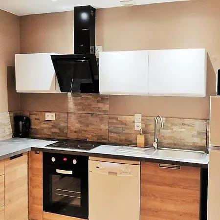 Le Grand Nature Piscine Chauffee Privee Du Tarn Entre Toulouse Et Albi & Les Du Tarn Casa de Férias *