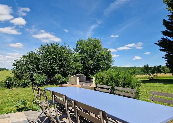Le Grand Nature Piscine Chauffee Privee Du Tarn Entre Toulouse Et Albi & Les Du Tarn Дом отдыха *