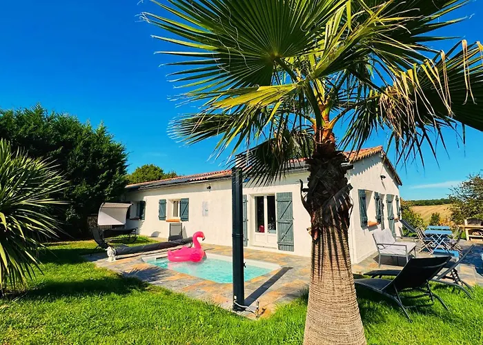 Дом отдыха Le Grand Nature Piscine Chauffee Privee Du Tarn Entre Toulouse Et Albi & Les Du Tarn Peyrole